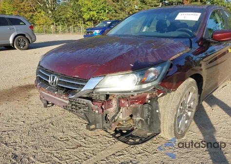 2013 Honda Accord Sport z USA, uszkodzony, nr VIN 1HGCR2F51DA098569